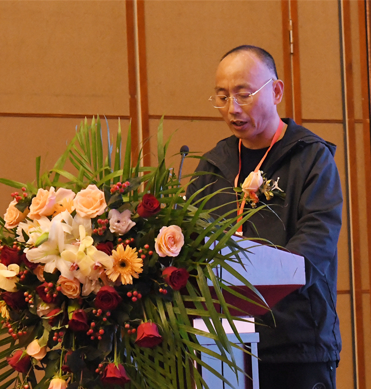 鲁长权_副本.jpg